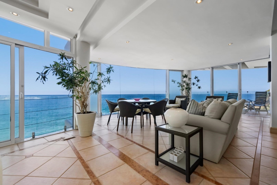 3 Bedroom Property for Sale in Clifton Western Cape